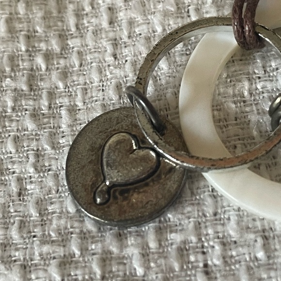 Peace and love necklace - Picture 3 of 4